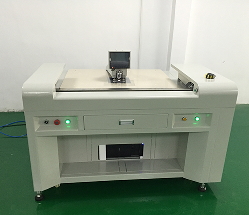 麵板自動機械手打孔機